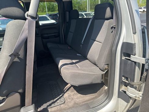 Used 2011 Chevrolet Silverado 1500 LS AWD/4WD image 16