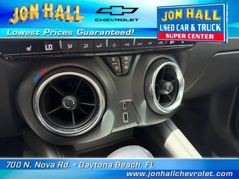 Used 2020 Chevrolet Blazer LT w/ Sound & Technology Package FWD image 24