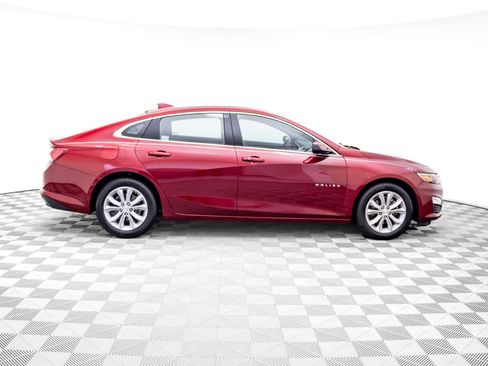 Used 2020 Chevrolet Malibu LT w/ Leather Package FWD image 7