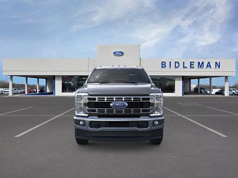 New 2026 Ford F250 XLT w/ Snow Plow Prep Package image 8