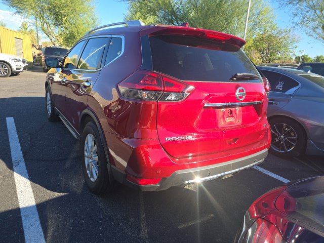 Used 2020 Nissan Rogue SV FWD image 4
