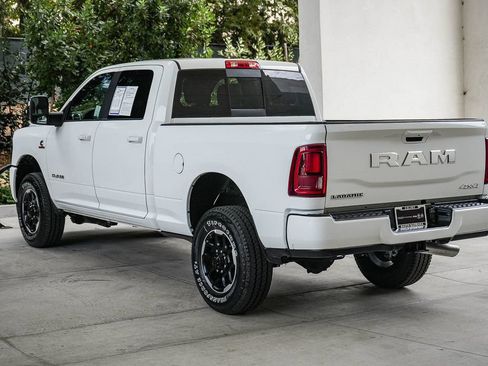 Used 2026 RAM 2500 Laramie AWD/4WD image 4