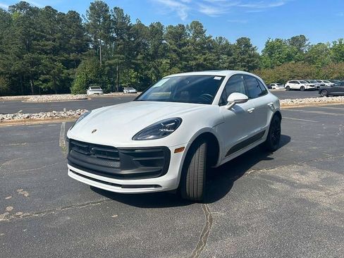 Used 2024 Porsche Macan GTS AWD/4WD image 3