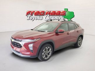 Used 2024 Chevrolet Trax LT w/ Driver Confidence Package video 1