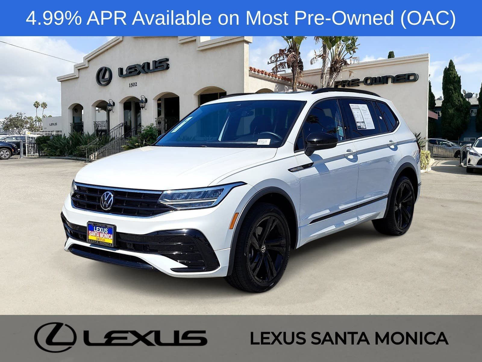 Used 2023 Volkswagen Tiguan SE R-Line FWD image 1