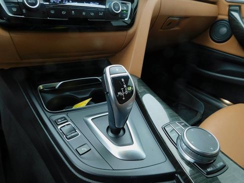 Used 2019 BMW 440i xDrive Convertible w/ Convenience Package image 19