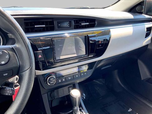 Used 2014 Toyota Corolla LE FWD image 5