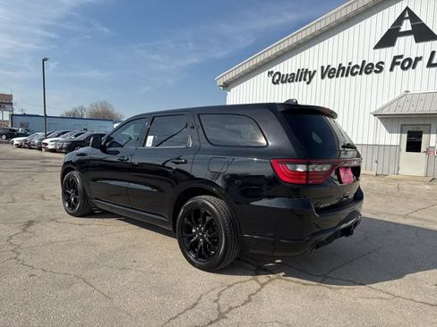 Used 2019 Dodge Durango R/T w/ Technology Group AWD/4WD image 11