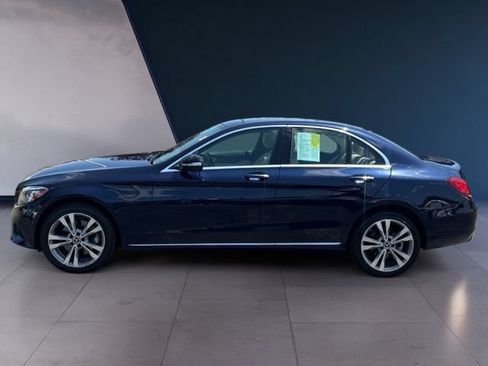 Used 2020 Mercedes-Benz C 300 4MATIC Sedan image 2