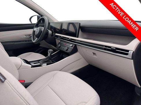 New 2026 Hyundai Tucson SE image 16