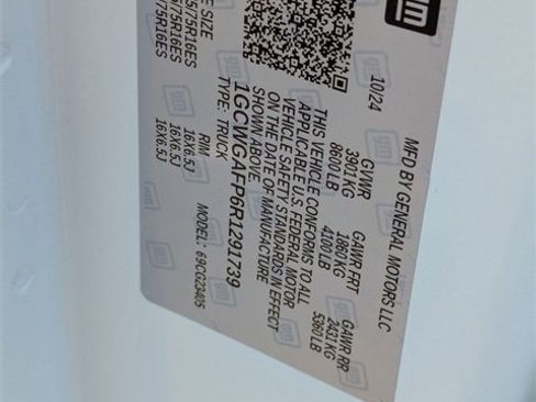 New 2024 Chevrolet Express 2500 w/ Driver Convenience Package image 26