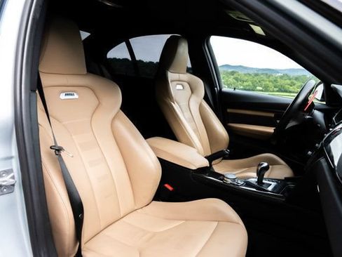 Used 2016 BMW M3 RWD image 13