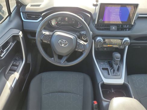Used 2024 Toyota RAV4 XLE w/ Convenience Package image 17