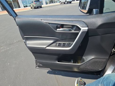 Certified 2025 Toyota RAV4 XLE AWD/4WD image 23