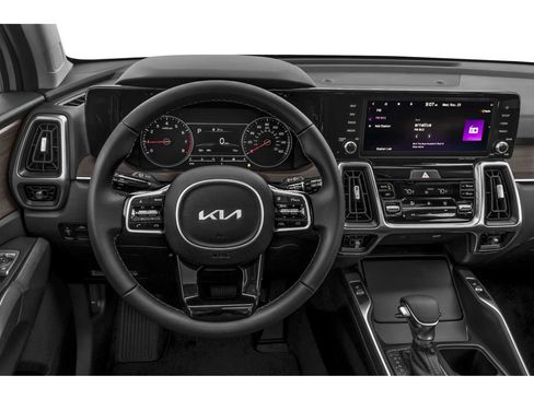 Used 2023 Kia Sorento S w/ Panoramic Sunroof Package AWD/4WD image 4