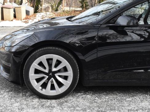Used 2022 Tesla Model 3 Long Range image 36