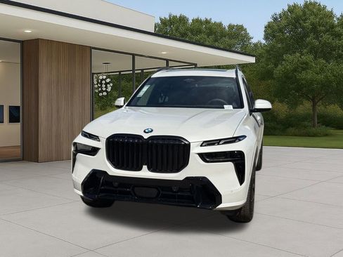 New 2026 BMW X7 xDrive40i w/ M Sport Package image 3