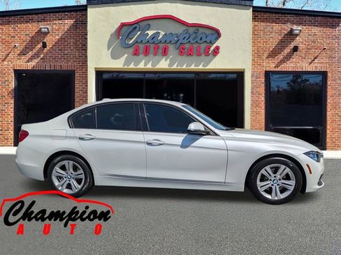 Used 2016 BMW 328i Sedan image 3