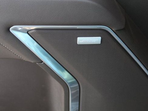 Used 2023 GMC Sierra 1500 SLT w/ SLT Premium Package image 39