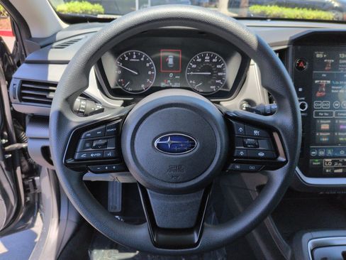 Used 2025 Subaru Crosstrek 2.5i Premium AWD/4WD image 18