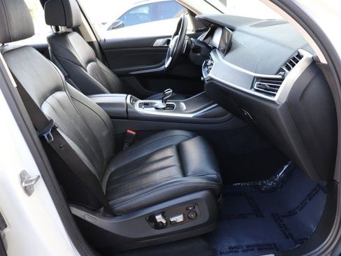 Used 2020 BMW X7 xDrive40i w/ Premium Package image 36