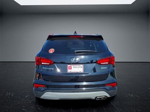 Used 2018 Hyundai Santa Fe Sport FWD image 4