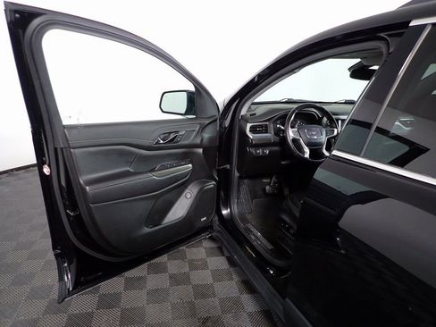 Used 2019 GMC Acadia SLT image 19