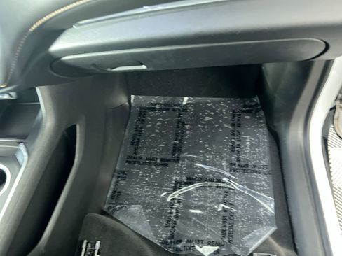 Used 2019 Chevrolet Traverse LT w/ LPO, Floor Liner Package image 36