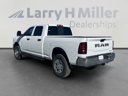 New 2026 RAM 2500 Tradesman AWD/4WD image 3