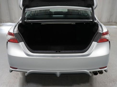 Used 2023 Toyota Camry SE FWD image 32