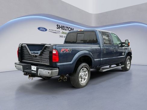 Used 2016 Ford F250 XLT w/ XLT Premium Package image 3