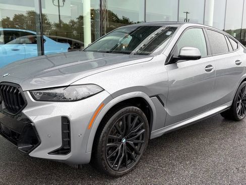 Certified 2024 BMW X6 xDrive40i w/ Premium Package AWD/4WD image 1