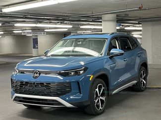 New 2026 Volkswagen Tiguan SE video 3