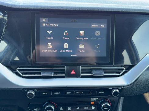 Used 2020 Kia Niro LX FWD image 19