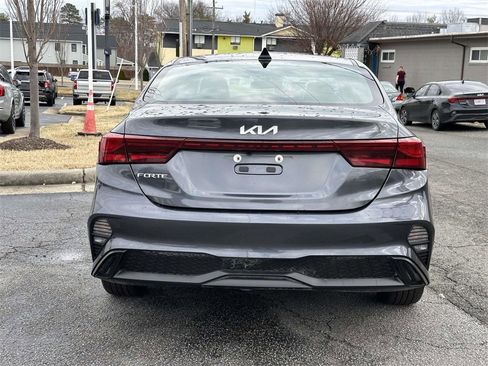 Used 2024 Kia Forte LXS image 20