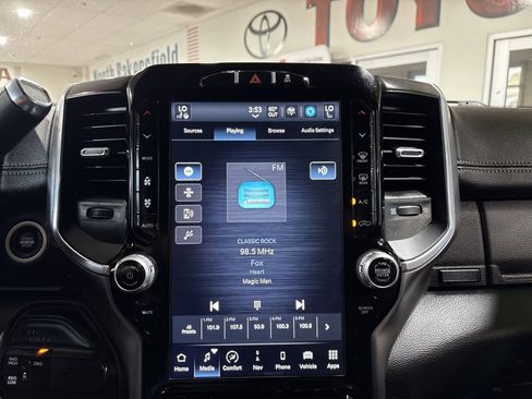 Used 2022 RAM 2500 Laramie image 17