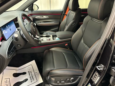 New 2026 Genesis GV70 3.5T Sport Advanced image 12