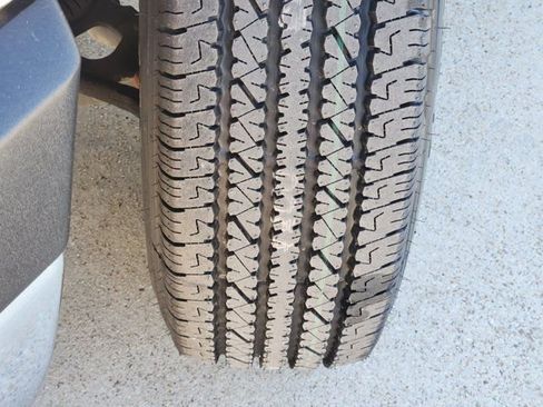 Used 2025 Chevrolet Express 3500 w/ Power Convenience Package image 19