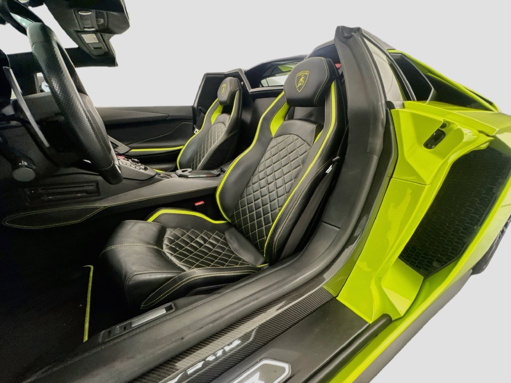 Used 2019 Lamborghini Aventador S AWD/4WD image 22