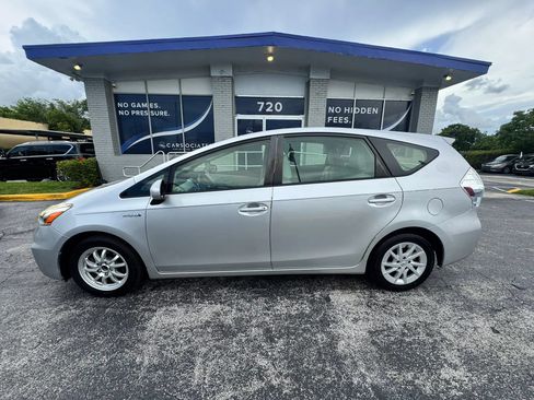 Used 2013 Toyota Prius V Three FWD image 8