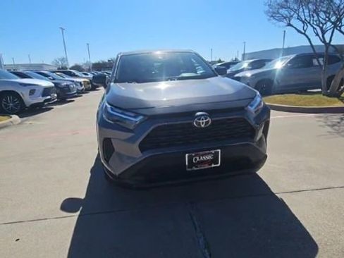 Used 2024 Toyota RAV4 LE image 3