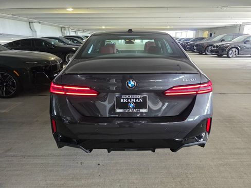 New 2027 BMW 530i w/ M Sport Package RWD image 5