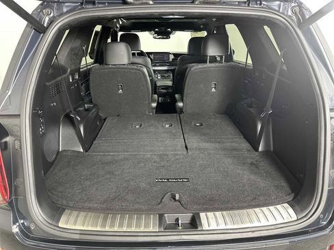 Used 2022 Hyundai Palisade Calligraphy image 24
