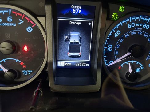 Certified 2023 Toyota Tacoma TRD Sport image 16