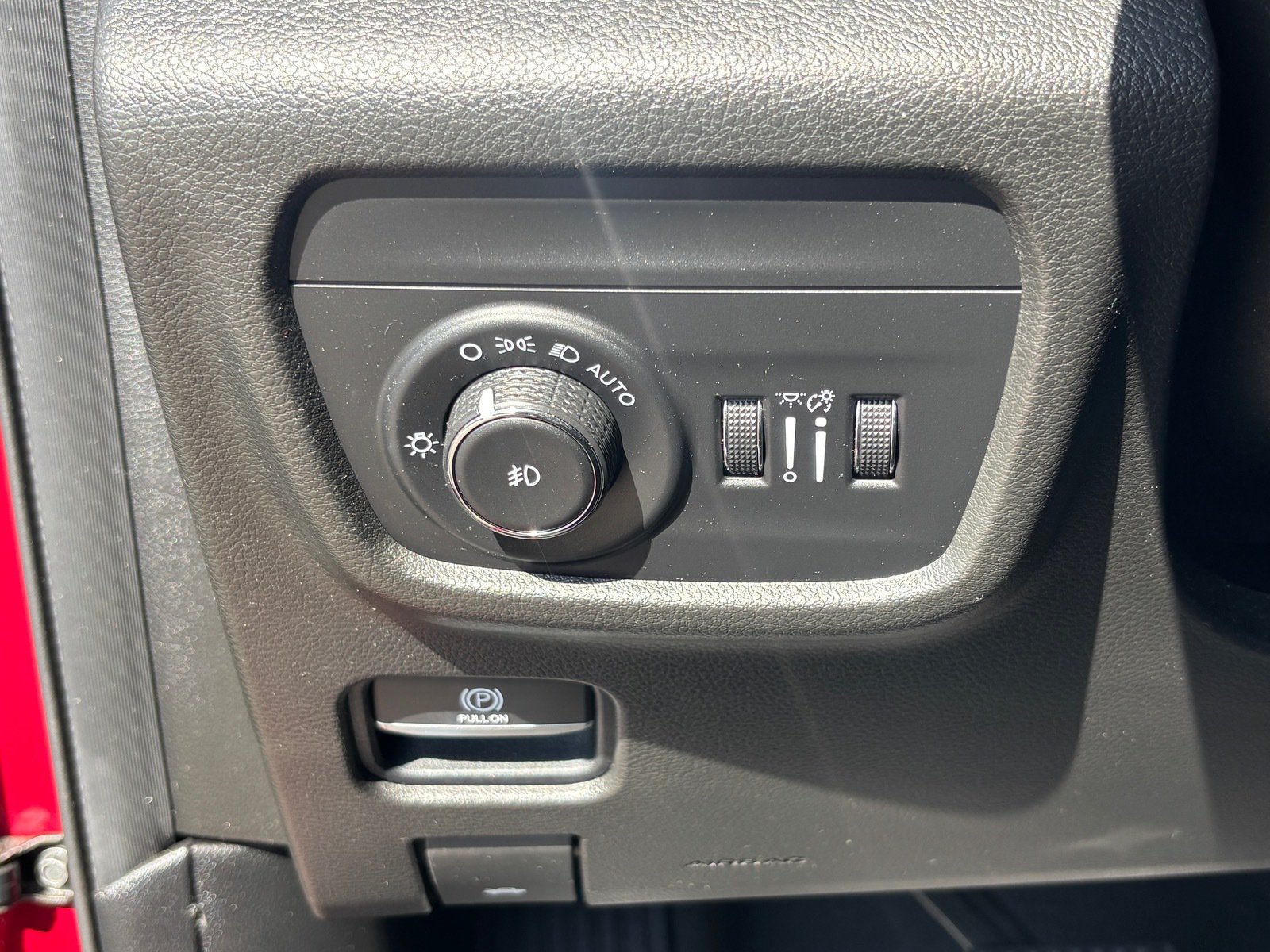Used 2021 Jeep Grand Cherokee L Overland w/ Advanced Protech Group III AWD/4WD image 26