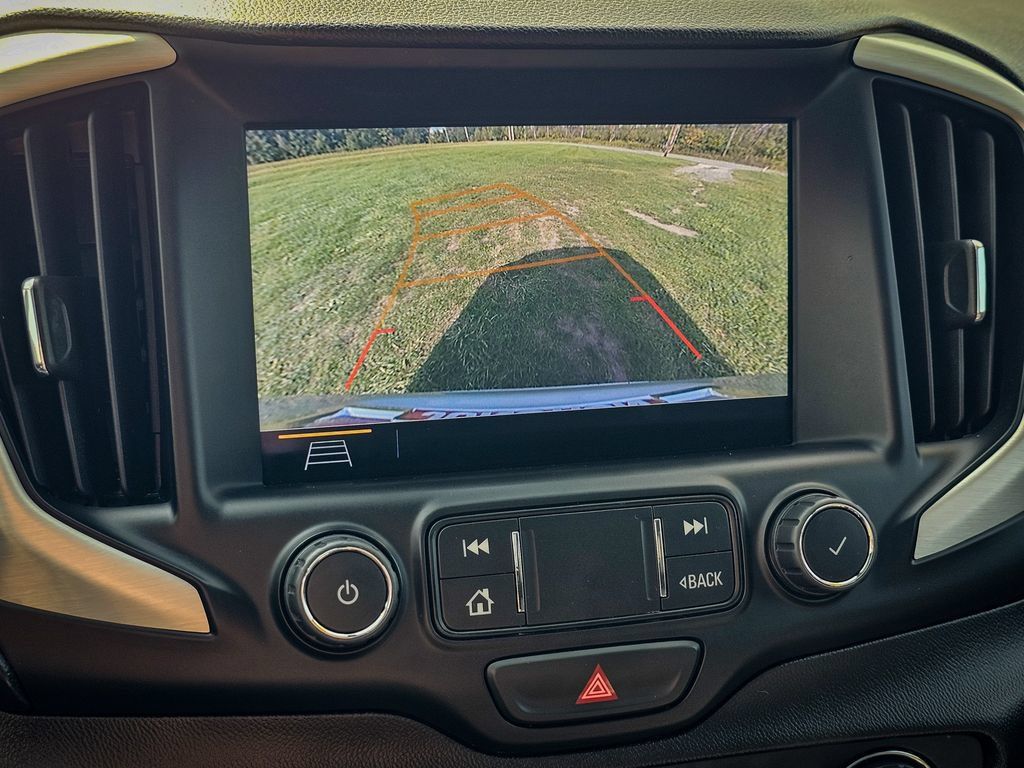 Used 2020 GMC Terrain SLT w/ Preferred Package AWD/4WD image 25