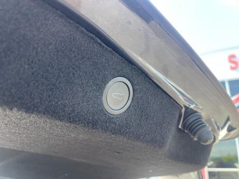 Used 2025 Tesla Model 3 RWD image 13