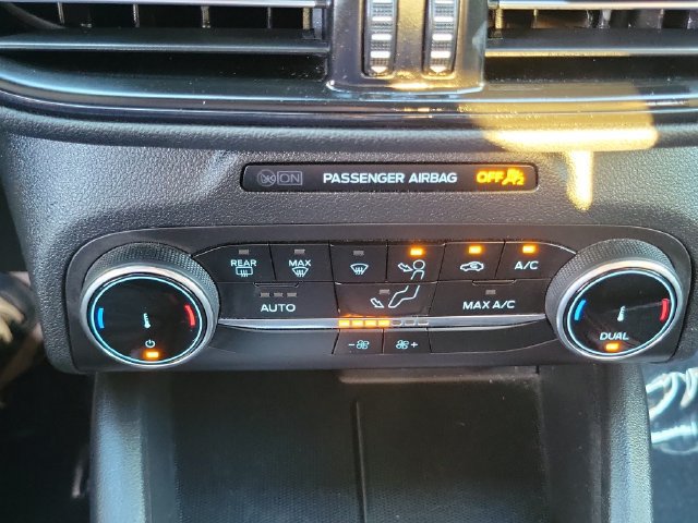 Certified 2025 Ford Escape ST-Line FWD image 11