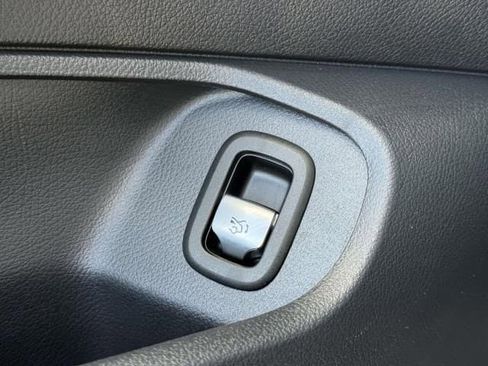 Used 2024 Mercedes-Benz CLE 300 4matic image 19