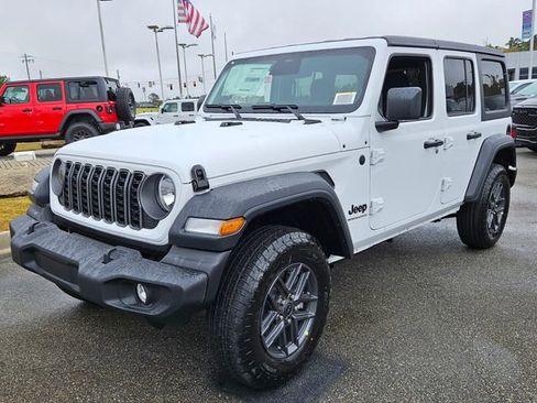 New 2026 Jeep Wrangler Unlimited Sport AWD/4WD image 3